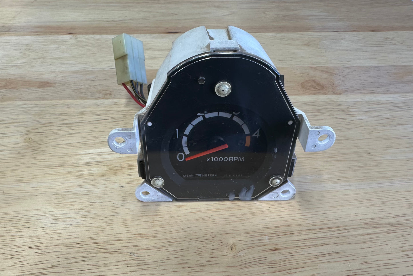 FJ60 Tachometer